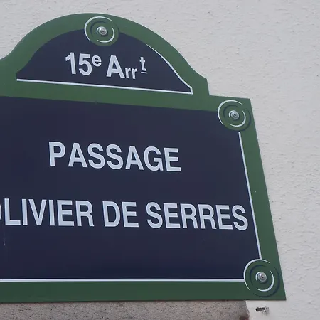 Le Clos De L'olivier Panzió