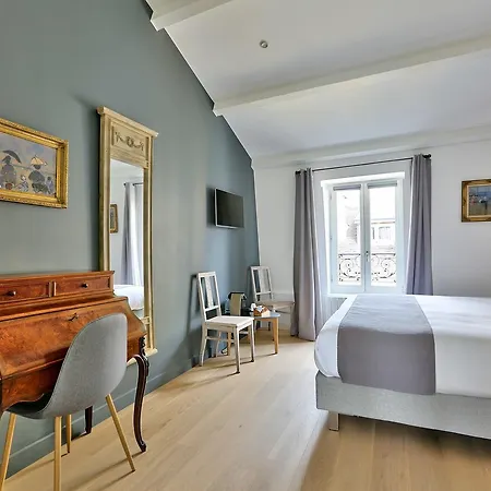 Le Clos De L'olivier 2* Paris