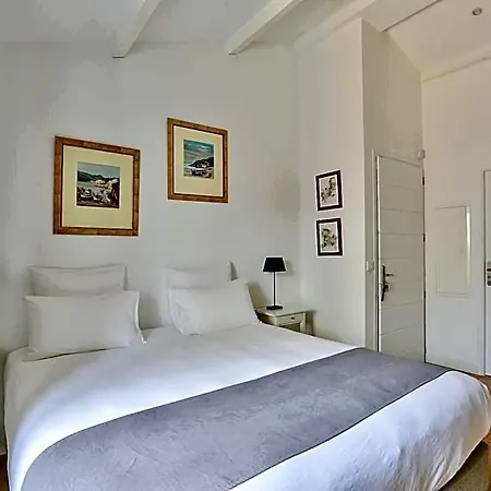 Panzió Le Clos De L'olivier 4*
