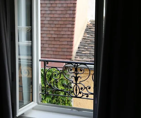 Le Clos De L'olivier 4* París