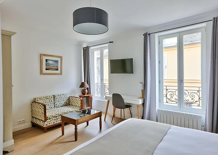 Le Clos De L'olivier Paris